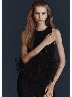 MANGO CAPSULE  KNITTED TOP WITH FEATHER